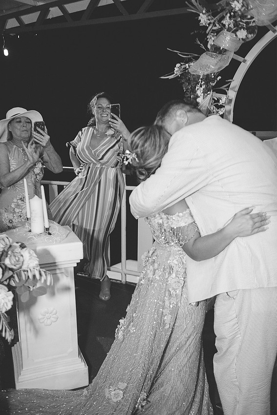 Grayfish Photography — wedding photo 95